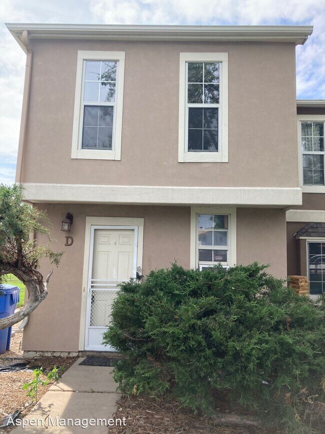 Building Photo - 1100 Sir Galahad Dr