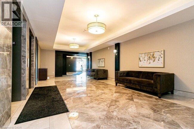 Building Photo - 101 Shoreview Pl
