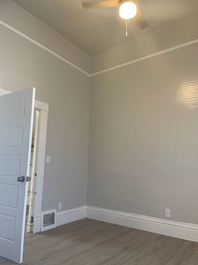Foto del edificio - Cute & Clean 1 bedroom & 1 Bathroom