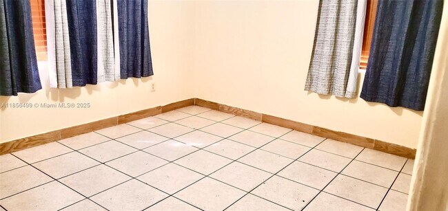 Foto del edificio - 1541 NE 131st Ln