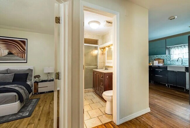 Foto del edificio - 1821 E Humphrey St