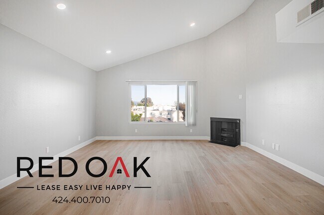 Foto del edificio - 14748 Burbank Blvd