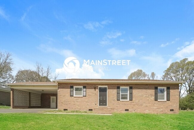 Building Photo - 3 Bedroom Pet-Friendly Home in CONCORD, NC...