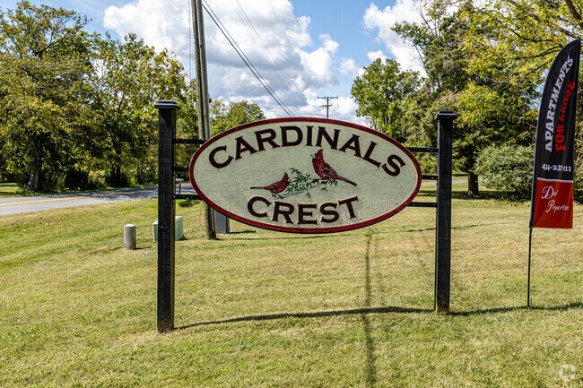 Foto del edificio - Cardinal's Crest Apartments