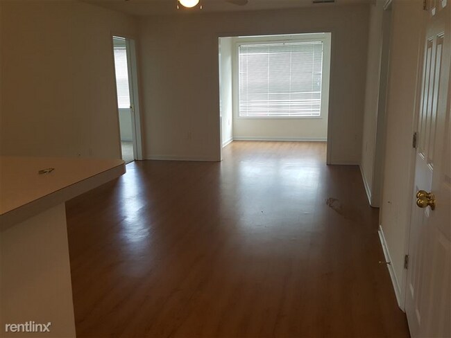 Foto del edificio - 2011 Mill Bend Dr