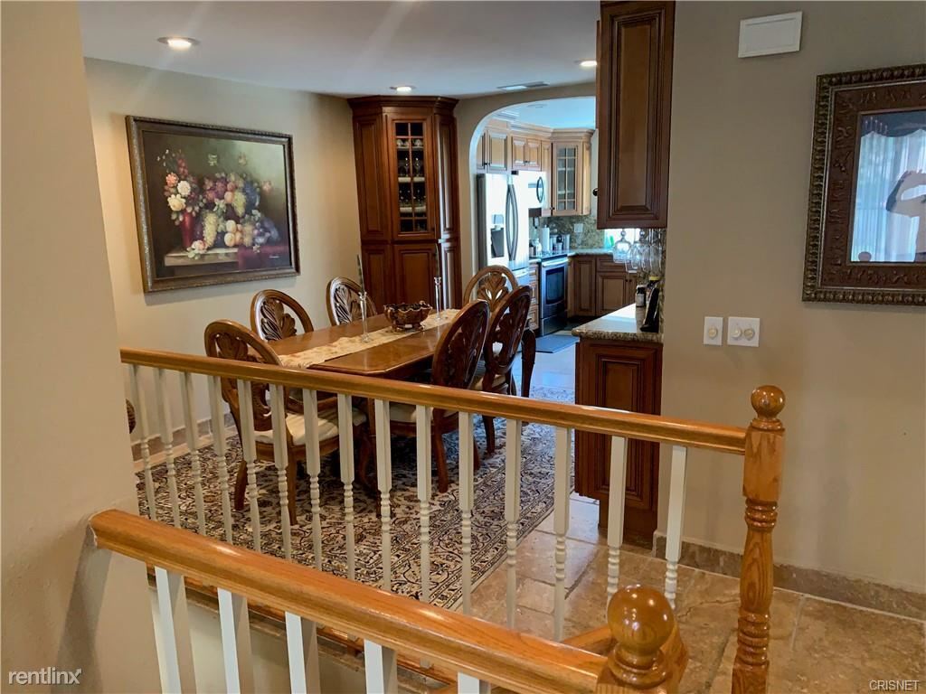 Primary Photo - 3 br, 2 bath Townhome - 19519 Rinaldi St U...
