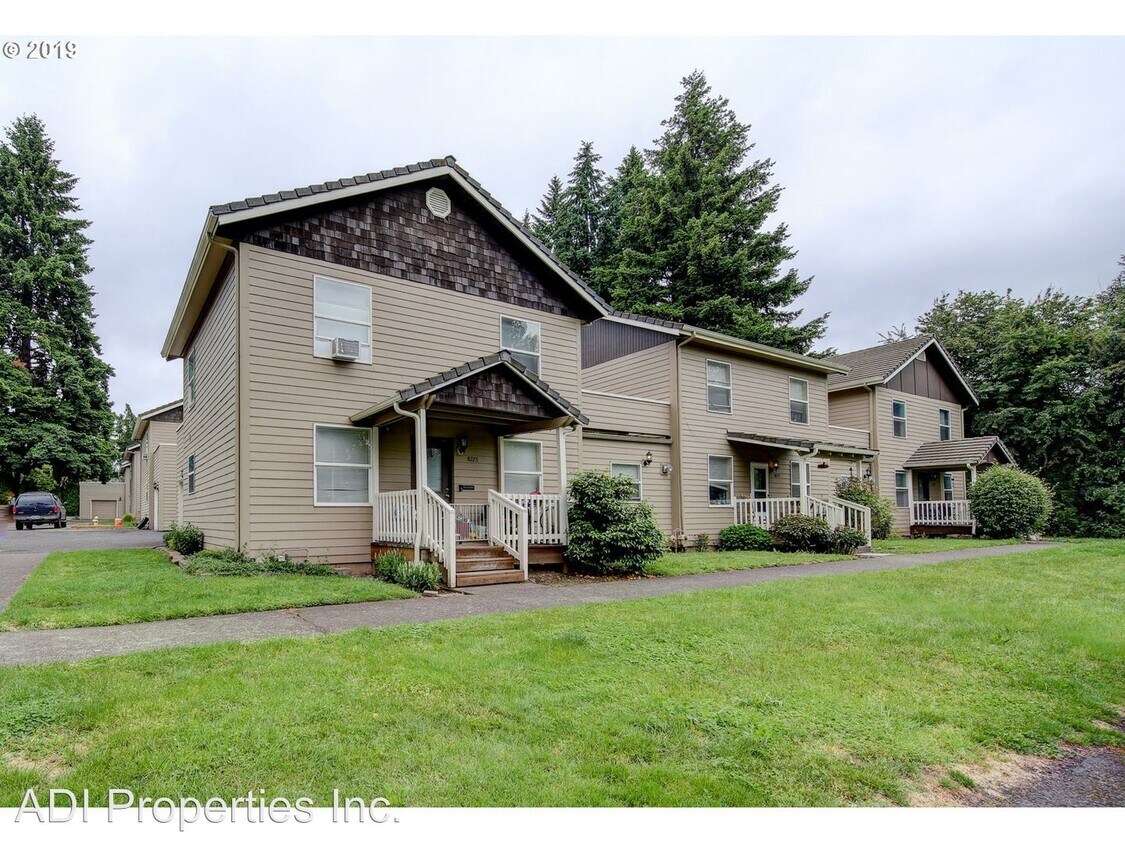 Primary Photo - 8273-8333 SW Durham Rd