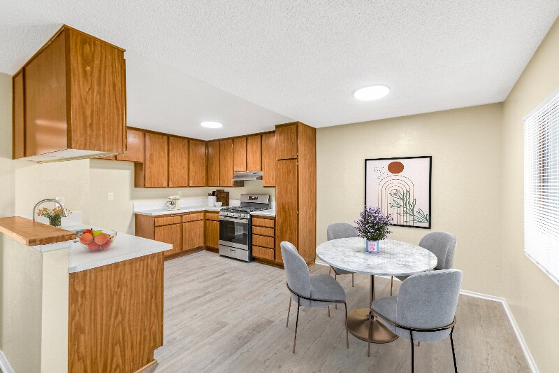 Foto principal - 38225 12th St E