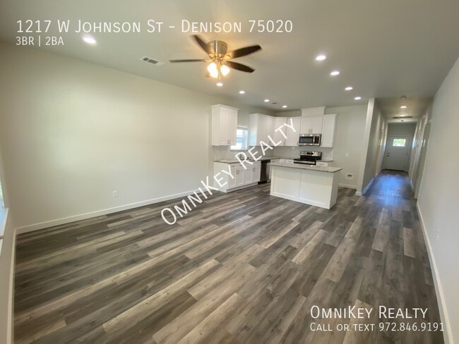 Foto del edificio - 1217 W Johnson St