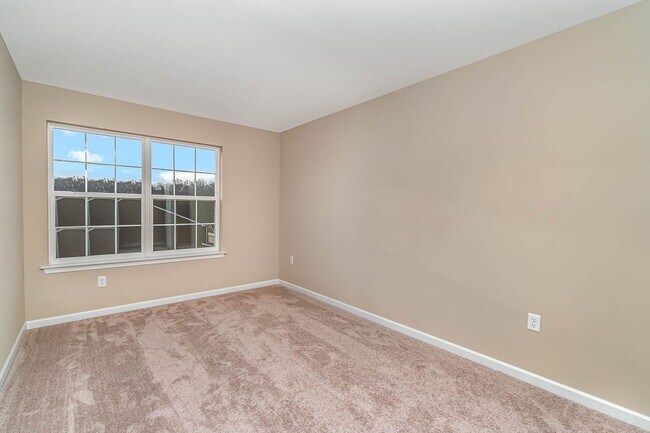 Building Photo - 541 Brook Shire Ct