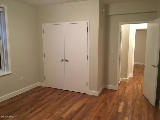 Foto del edificio - 364 W 18th St