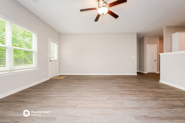 Building Photo - 135 Ashley Trace