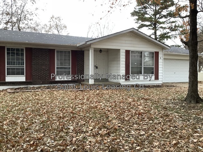 5 Vizcuya Ct, Florissant, Mo 63033 - House Rental In Florissant, Mo 