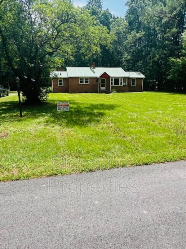 Building Photo - 17425 Pole Run Rd