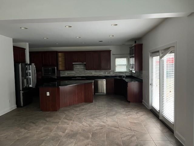 Foto del edificio - 44 Kent Valley Cir