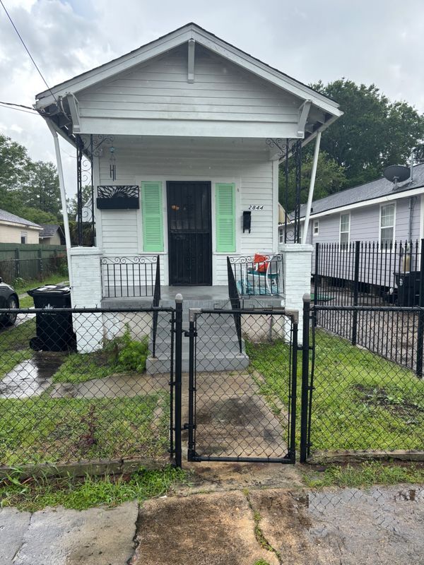 Foto del edificio - 2844 Hiawatha St