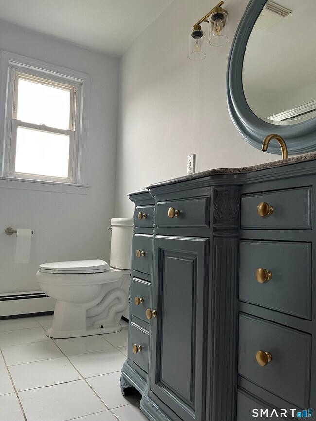 Foto del edificio - 341 Truman St