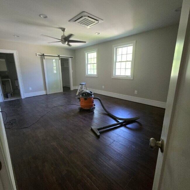 Building Photo - 7708 Appomattox Ave