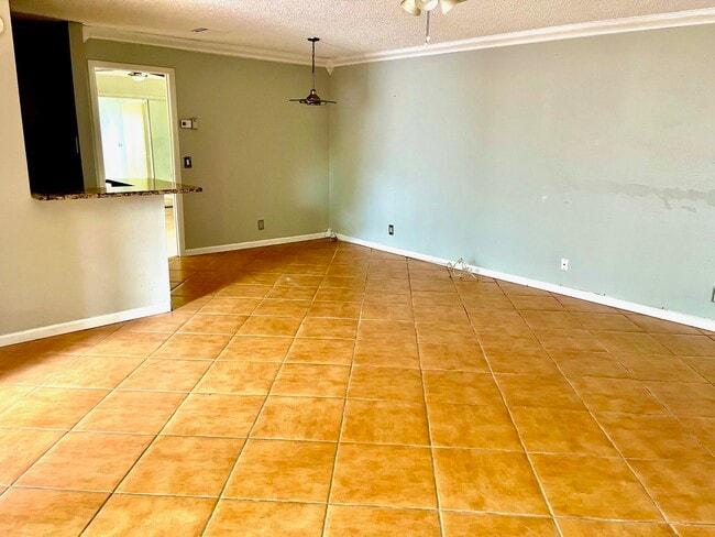 Photo - 17 Crossings Cir Townhome