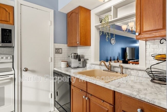 Photo - 1107 Windsor Drive Apartment