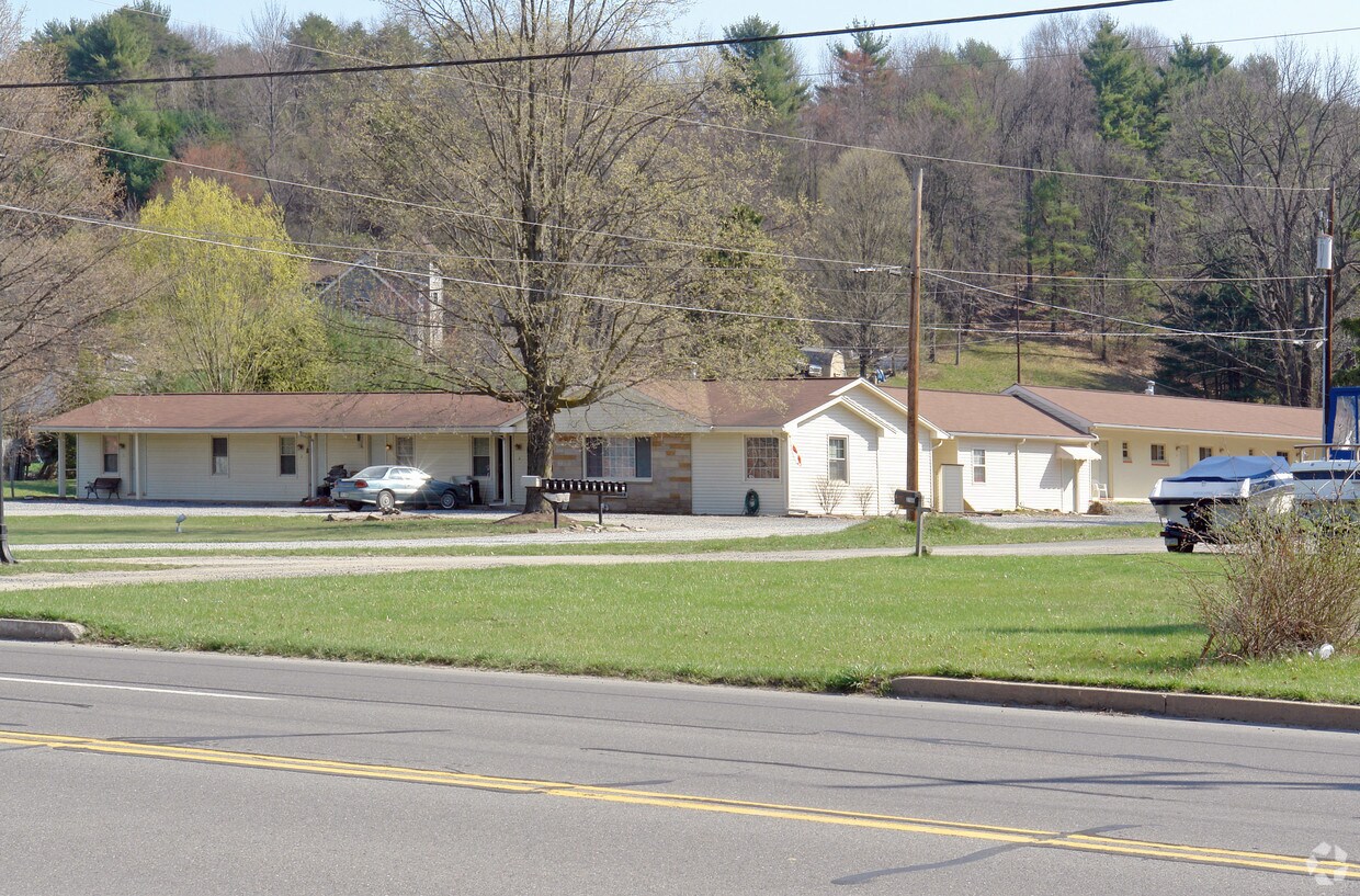 2800 Creek Rd, Williamsport, PA 17701 Apartments in