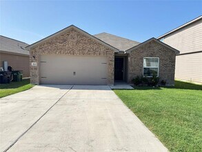 Building Photo - 313 Cres Park Dr