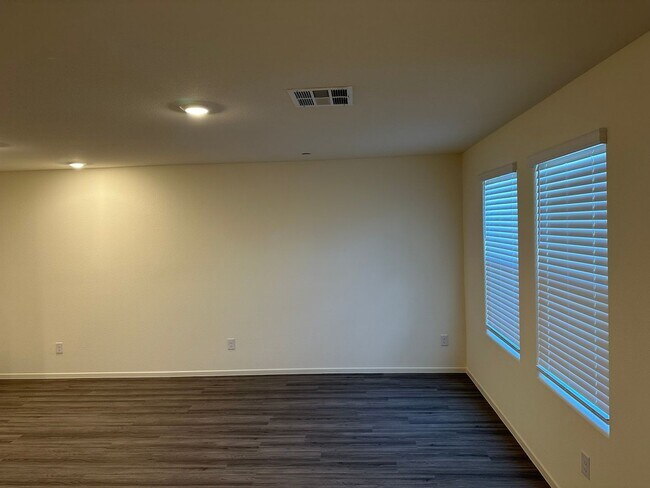 Foto del edificio - Brand New Townhouse!!! All Appliances incl...