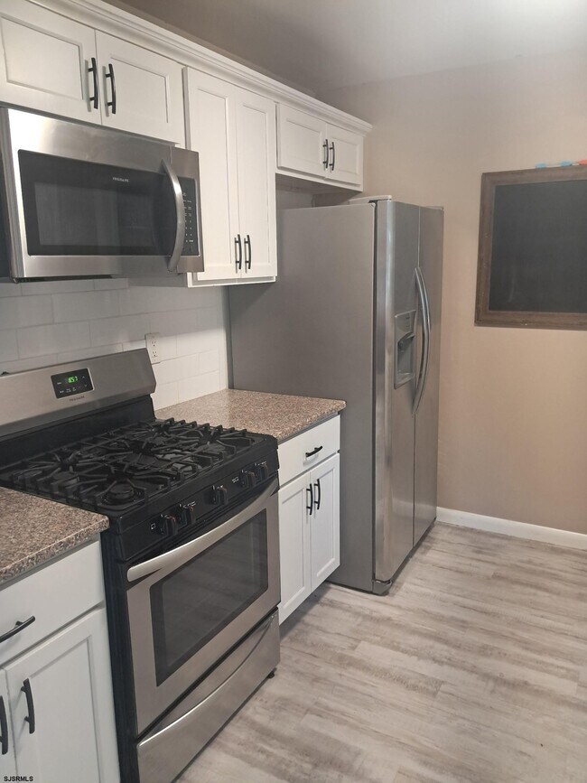 Foto del edificio - 405 Park Ln