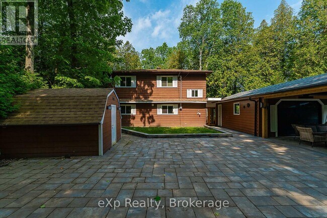 Building Photo - 170 Francis Dr