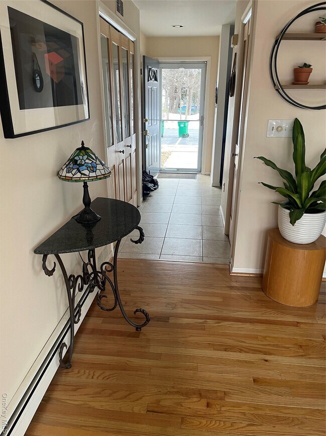 Foto del edificio - 48 Angela Ct