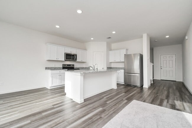 Foto del edificio - 5902 Bright Keel Dr