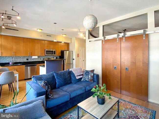 Foto del edificio - 1390 Kenyon St NW