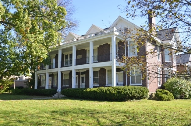 Primary Photo - Hess Flats
