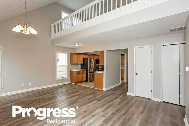 Foto del edificio - 7420 Fairway Cir W Dr