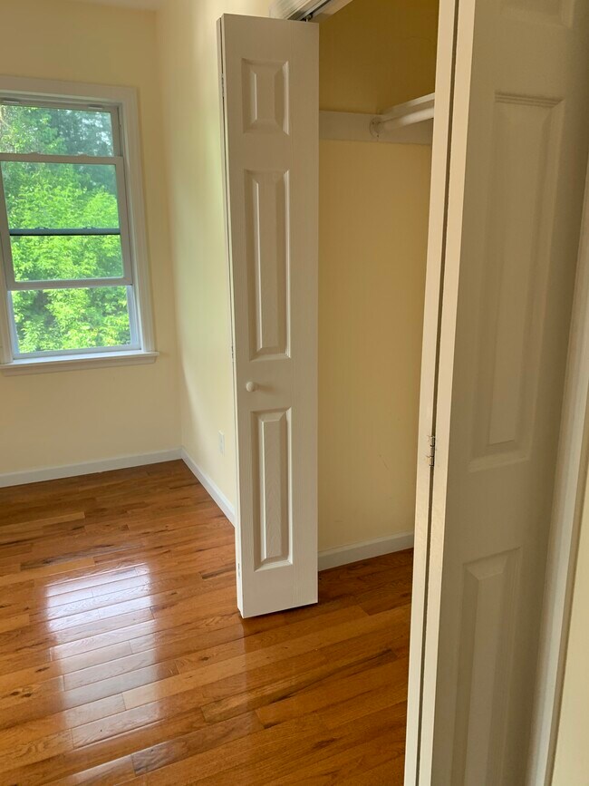 Foto del edificio - 61 W Center St