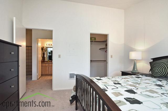 Bedroom - Riverview Springs