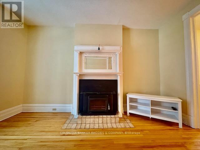 Photo du bâtiment - 49 Patterson Ave