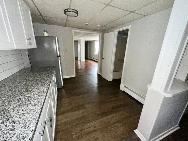 Foto del edificio - 420 N High St