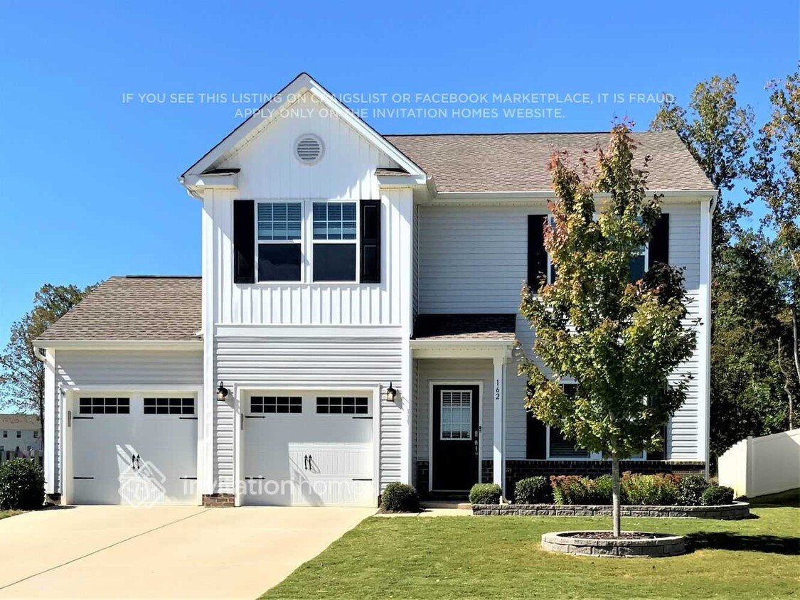 Primary Photo - 162 Sutters Mill Dr