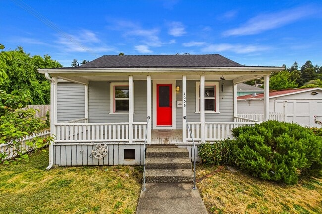 Building Photo - 1036 O St