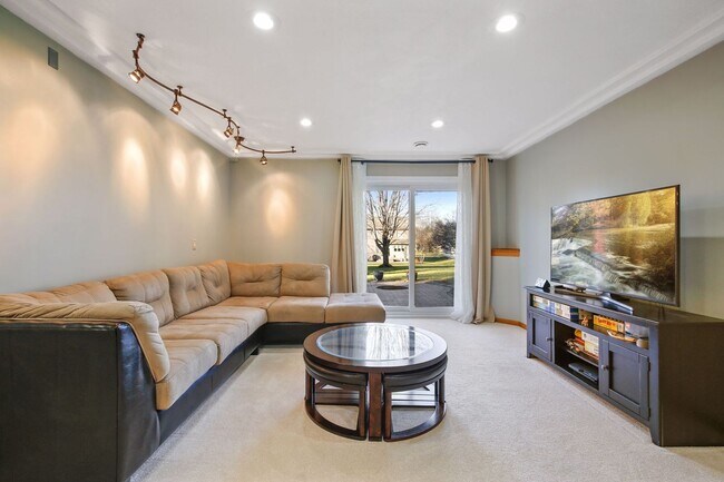 Foto del edificio - Pet-Friendly 3BR, 1/3.4 Home in Apple Vall...