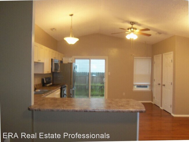Building Photo - 3 br, 2 bath House - 5124 Rugby Road