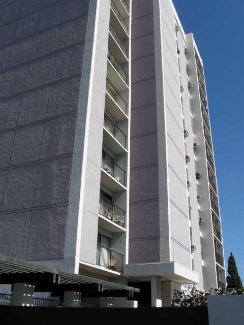 Building Photo - 725 Piikoi St