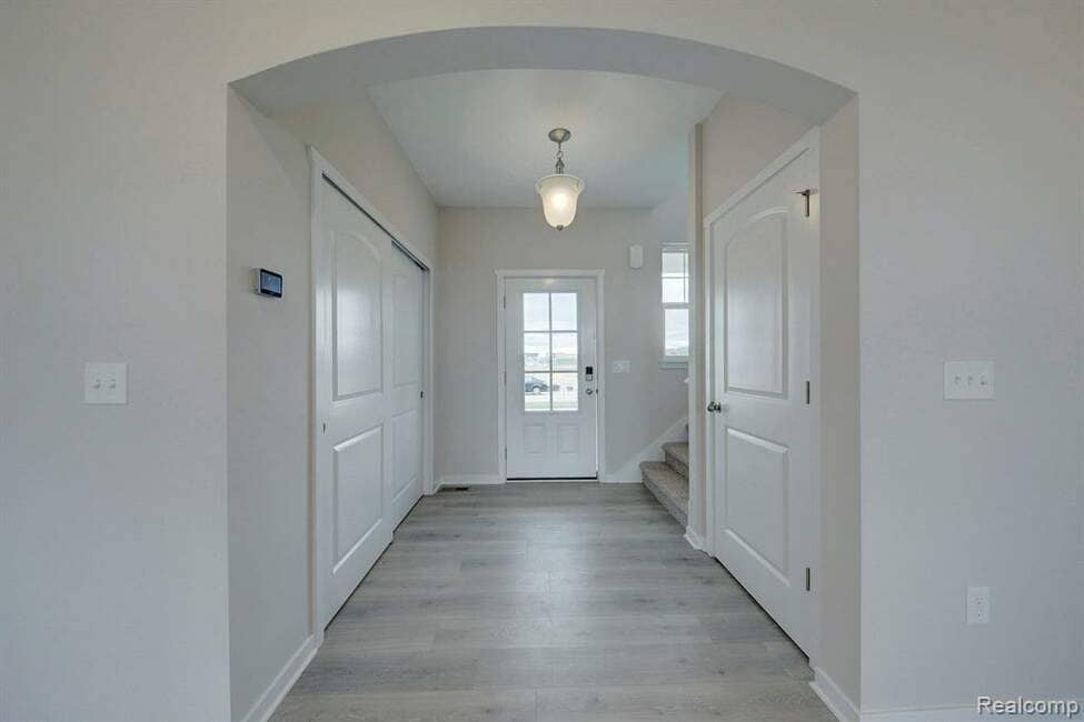 Photo - 2123 Steelwood Dr (Howell, MI)