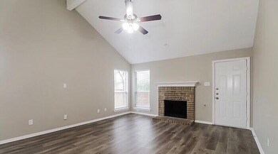 Foto del edificio - 756 Rockett Ln