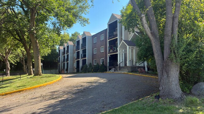 Foto del edificio - Dale Terrace