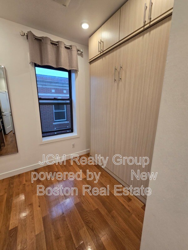 Foto del edificio - 16 Fifth Street