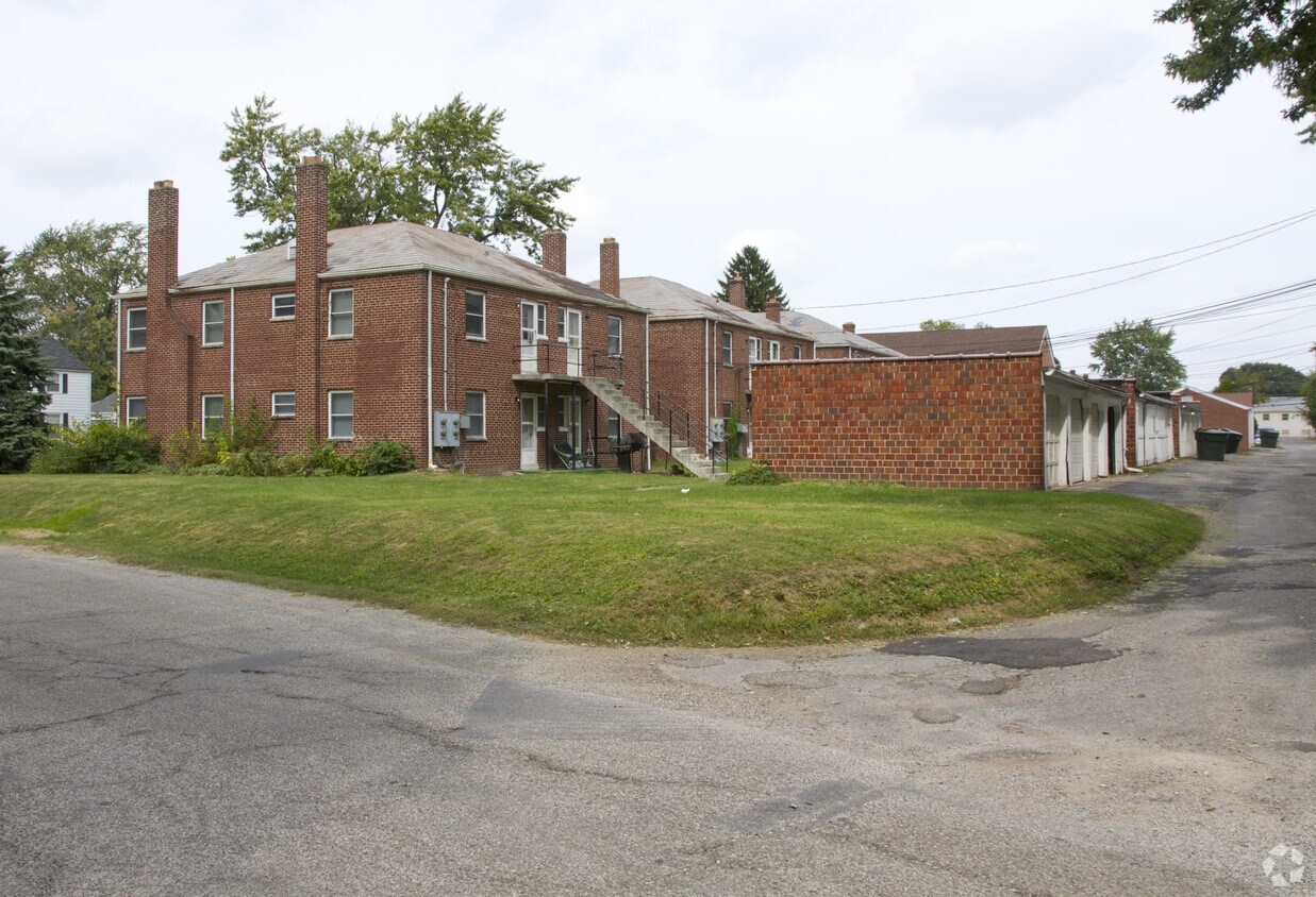 Foto del edificio - 802 Kenwick Rd