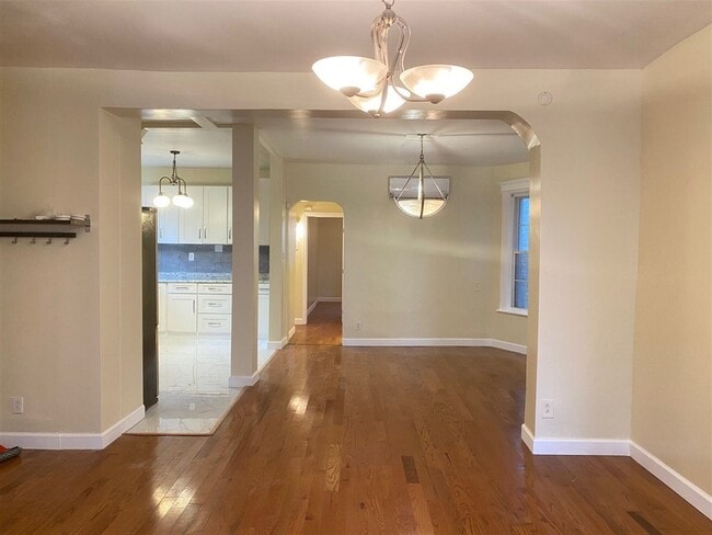 Building Photo - 13 BALDWIN Ave