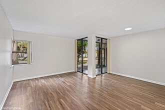 Interior Photo - Forest Pointe